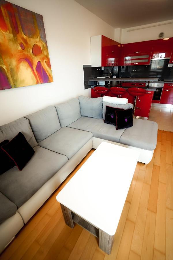 Apartment Rondo Pula Lovely And Sunny Buitenkant foto