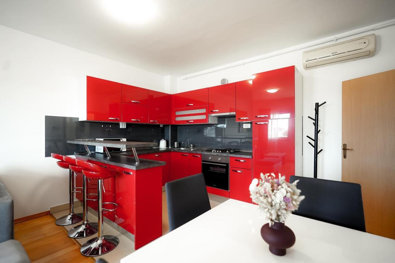 Apartment Rondo Pula Lovely And Sunny Buitenkant foto